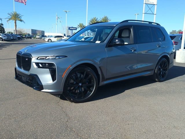 Used 2026 BMW X7 M60i AWD/4WD video 2