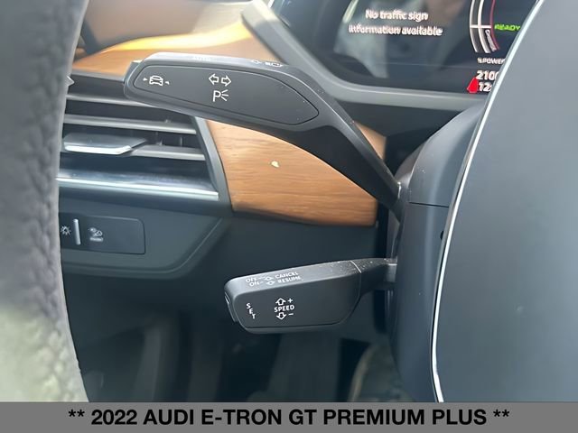 Used 2022 Audi e-tron GT Premium Plus AWD/4WD image 29