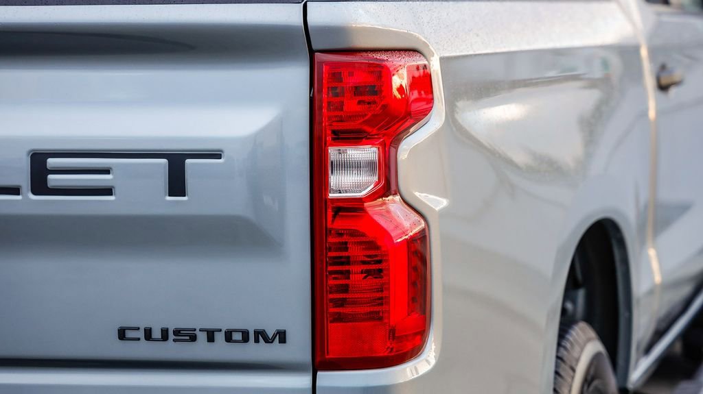 Used 2024 Chevrolet Silverado 1500 Custom w/ LPO, Dark Essentials Package image 10