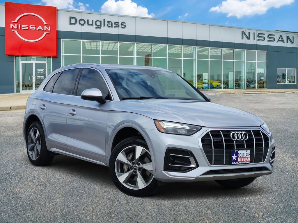 Used 2022 Audi Q5 2.0T Premium Plus w/ Premium Plus Package AWD/4WD image 1