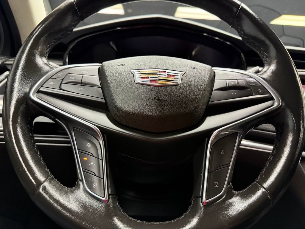 Used 2019 Cadillac XT5 Luxury FWD image 22