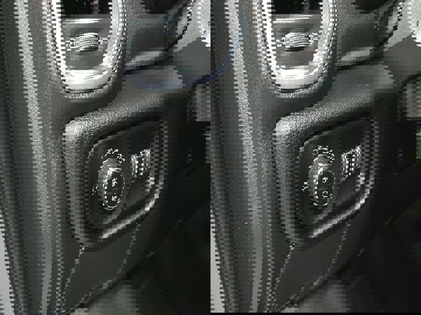 Used 2024 RAM 2500 Laramie image 10