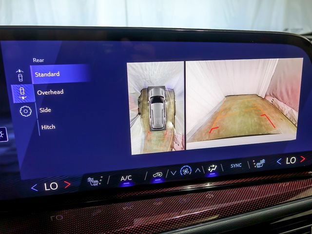 New 2026 Chevrolet Traverse Z71 w/ Driver Confidence Package AWD/4WD image 19
