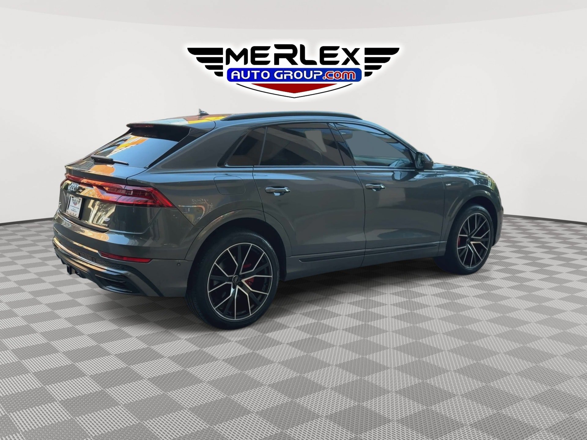 Used 2020 Audi Q8 Premium Plus w/ Premium Plus Package AWD/4WD image 8