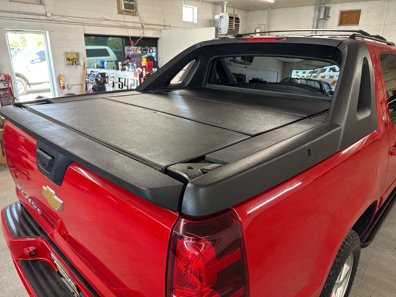 Used 2012 Chevrolet Avalanche LT AWD/4WD image 82