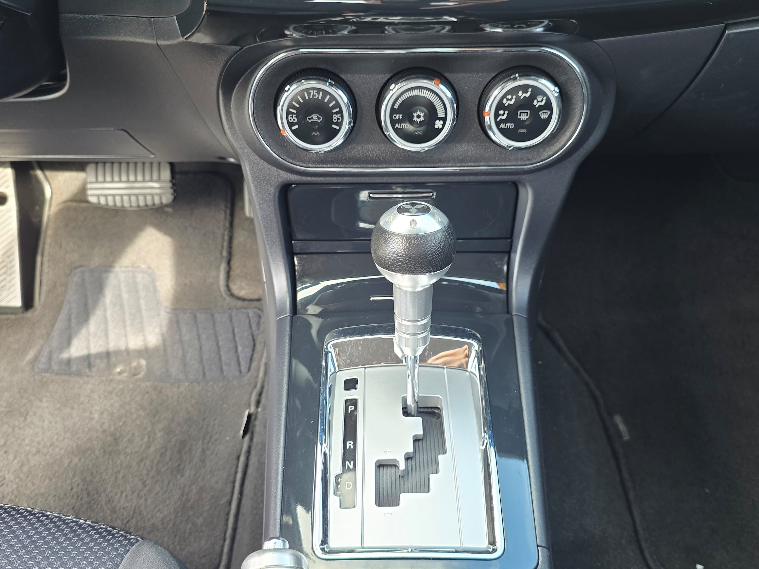 Used 2015 Mitsubishi Lancer GT FWD image 20