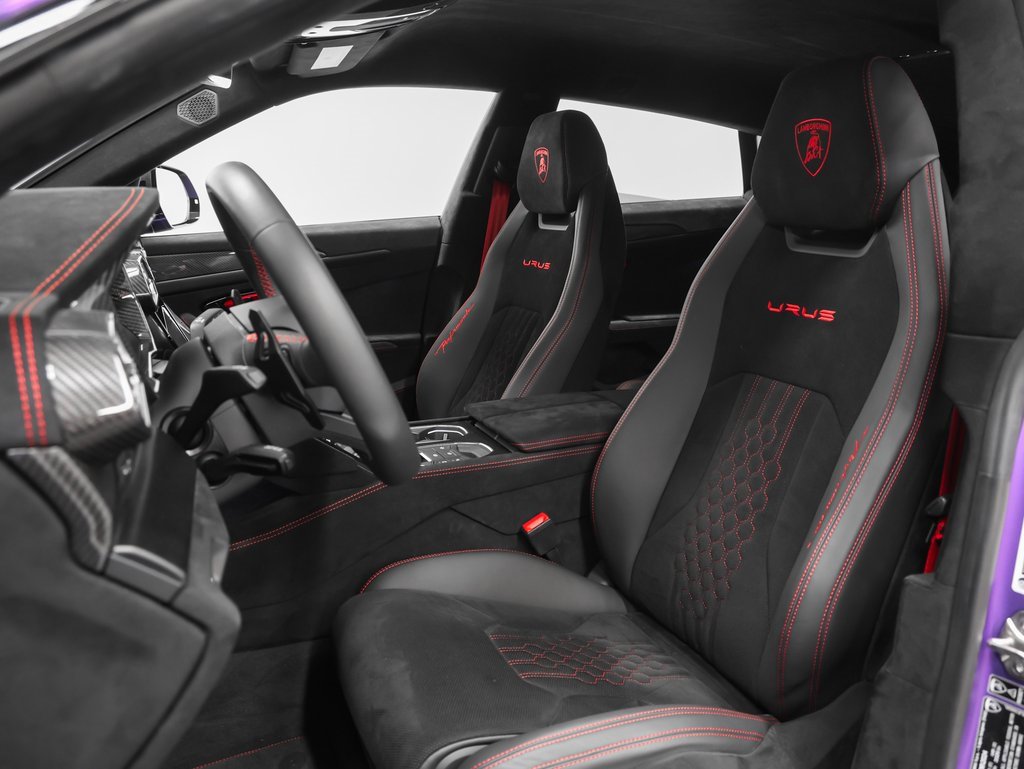 Used 2024 Lamborghini Urus Performante image 2