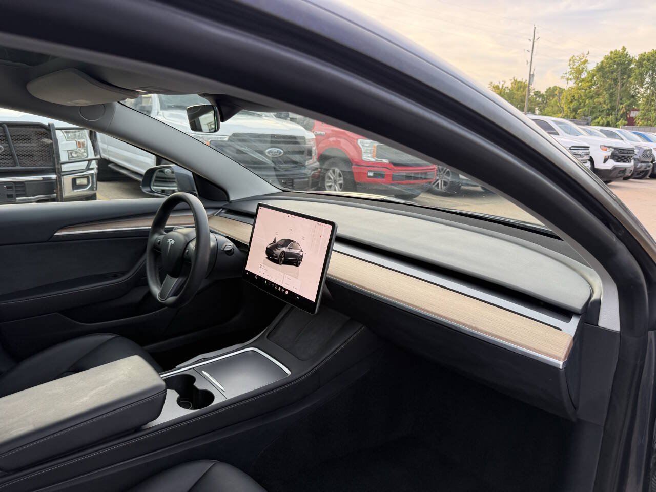 Used 2023 Tesla Model 3 Standard Range RWD image 9