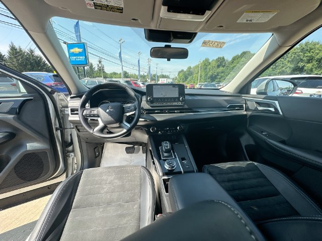 Used 2024 Mitsubishi Outlander SE AWD/4WD image 23