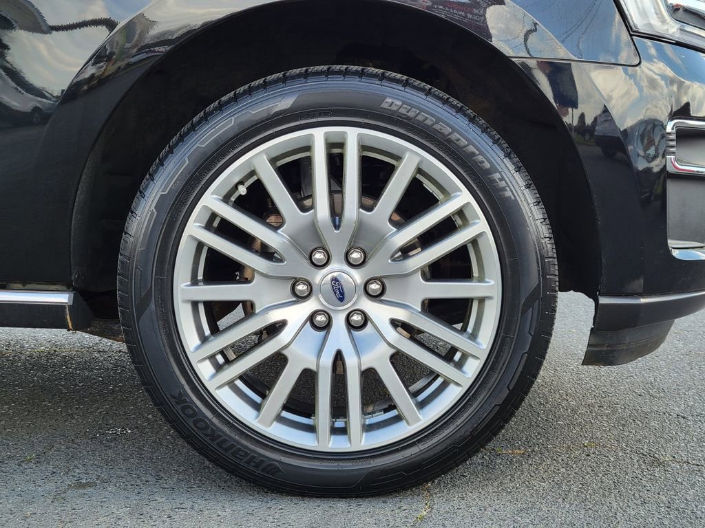 Certified 2024 Ford Expedition Max Limited image 11