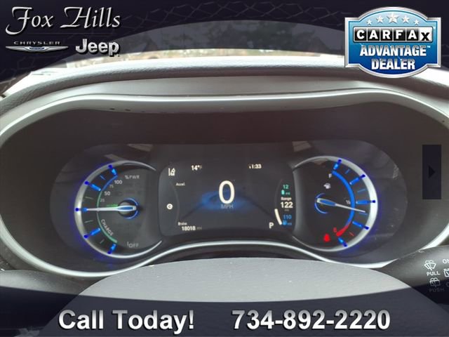 Certified 2024 Chrysler Pacifica Select image 20