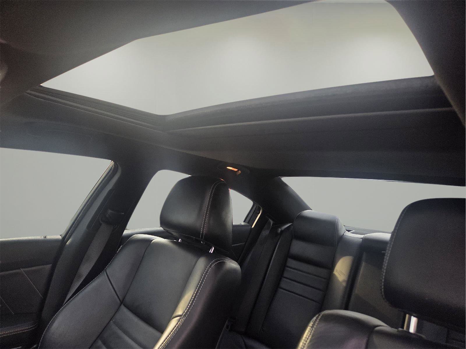 Used 2014 Dodge Charger R/T image 6