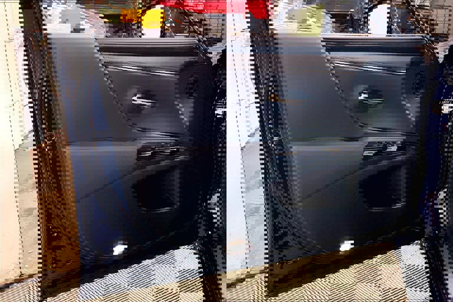 Certified 2024 Lexus ES 350 w/ Accessory Package (Z2) image 22