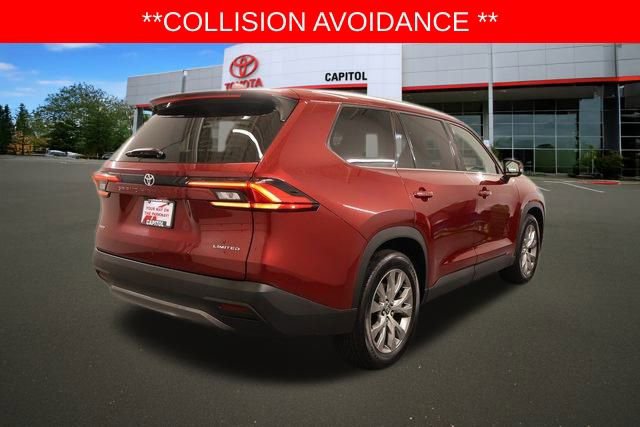 Used 2024 Toyota Grand Highlander Limited image 3