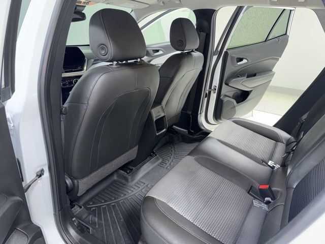 Used 2024 Chevrolet Trax LT w/ Driver Confidence Package image 24