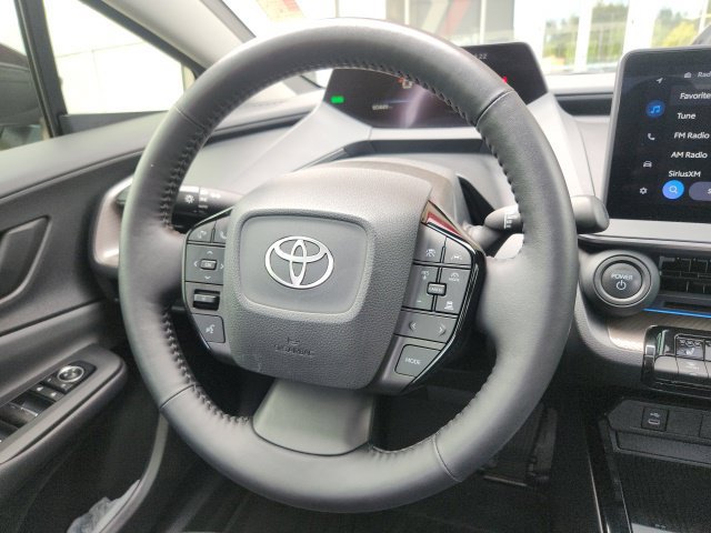 Used 2024 Toyota Prius XLE AWD/4WD image 21