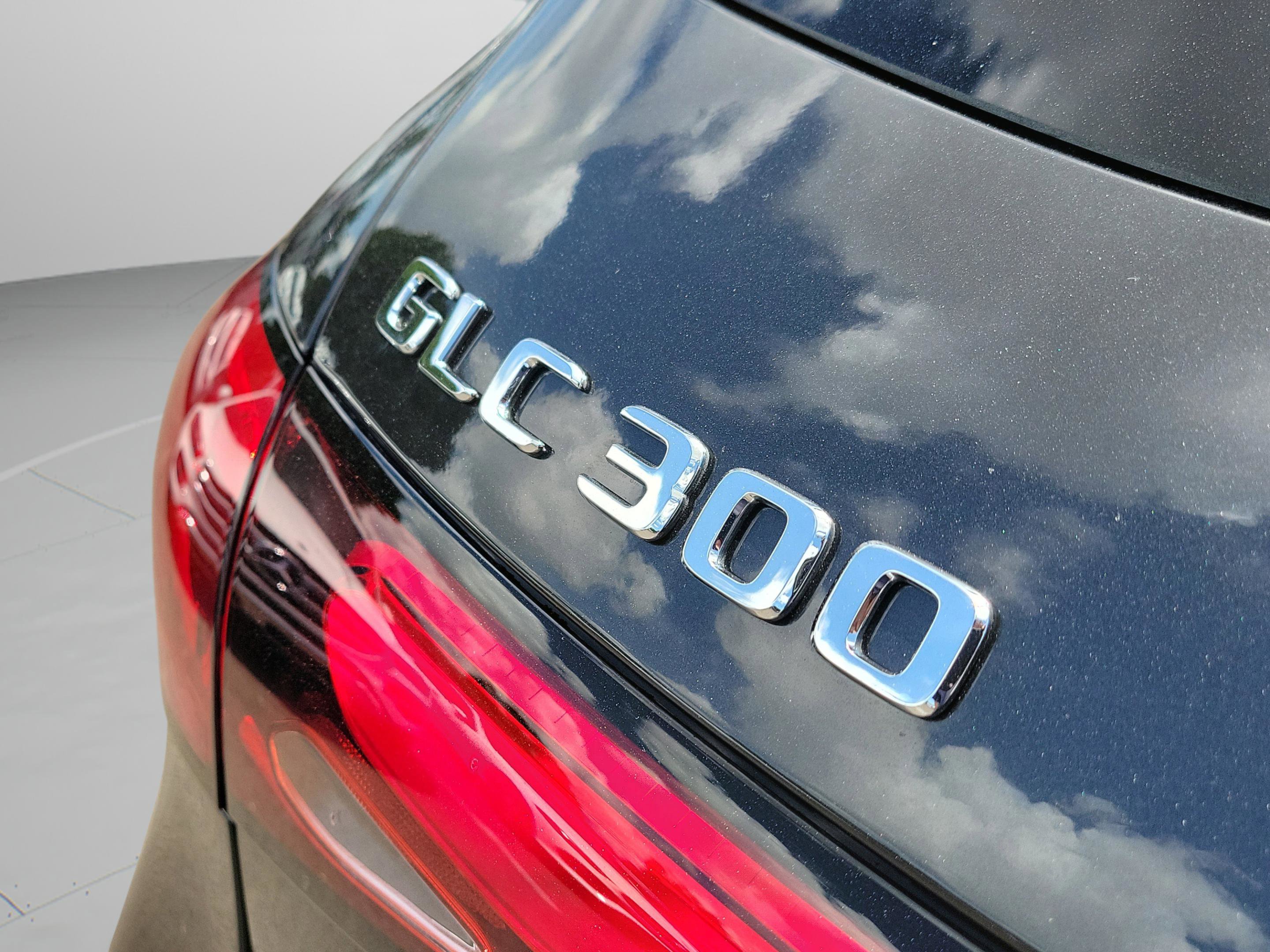 Certified 2026 Mercedes-Benz GLC 300 4MATIC image 30