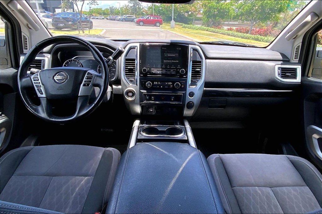 Used 2020 Nissan Titan SV w/ SV Convenience Package RWD image 14