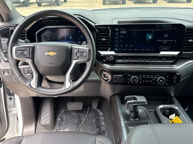 Used 2024 Chevrolet Silverado 1500 LTZ w/ Z71 Off-Road Package AWD/4WD image 7