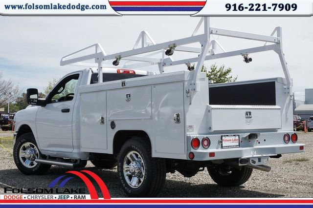 New 2024 RAM 2500 Tradesman w/ Chrome Appearance Group image 8