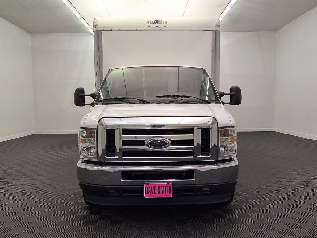 Used 2021 Ford E-450 and Econoline 450 Super Duty w/ Power Windows & Locks Group image 4