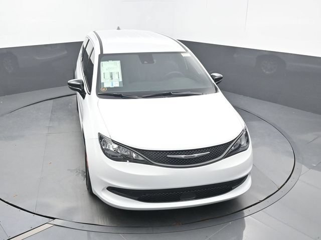 New 2025 Chrysler Voyager LX FWD image 52