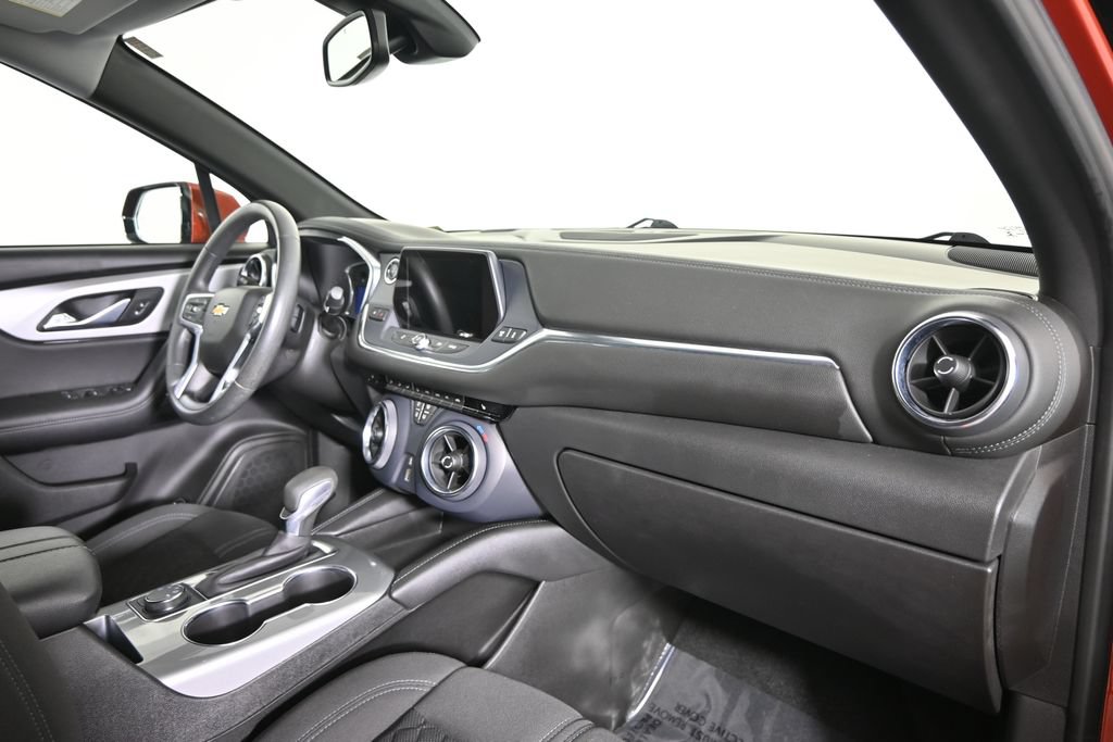 Used 2021 Chevrolet Blazer LT AWD/4WD image 14