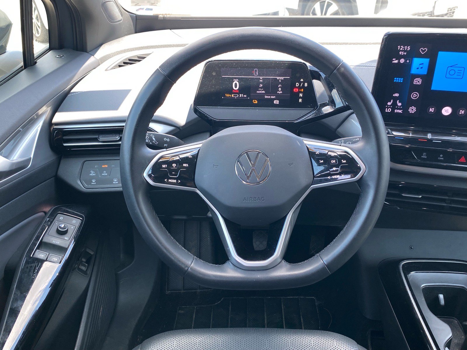 Used 2023 Volkswagen ID.4 S RWD image 6