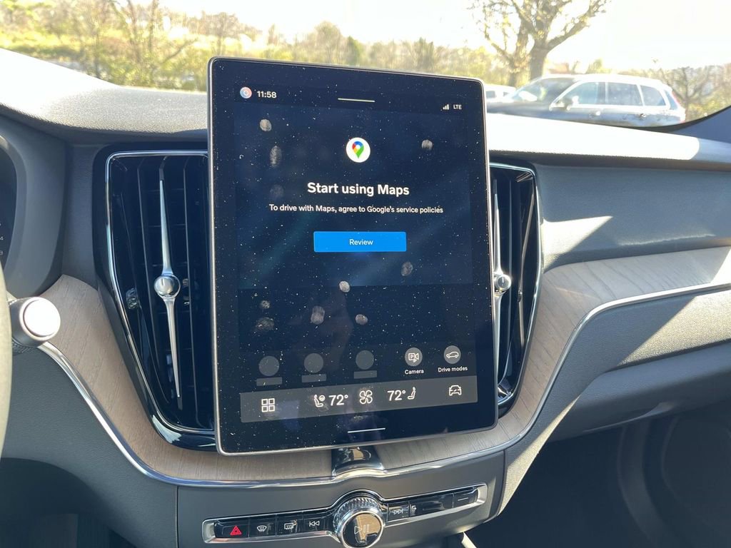 New 2026 Volvo XC60 B5 Plus w/ Climate Package image 28