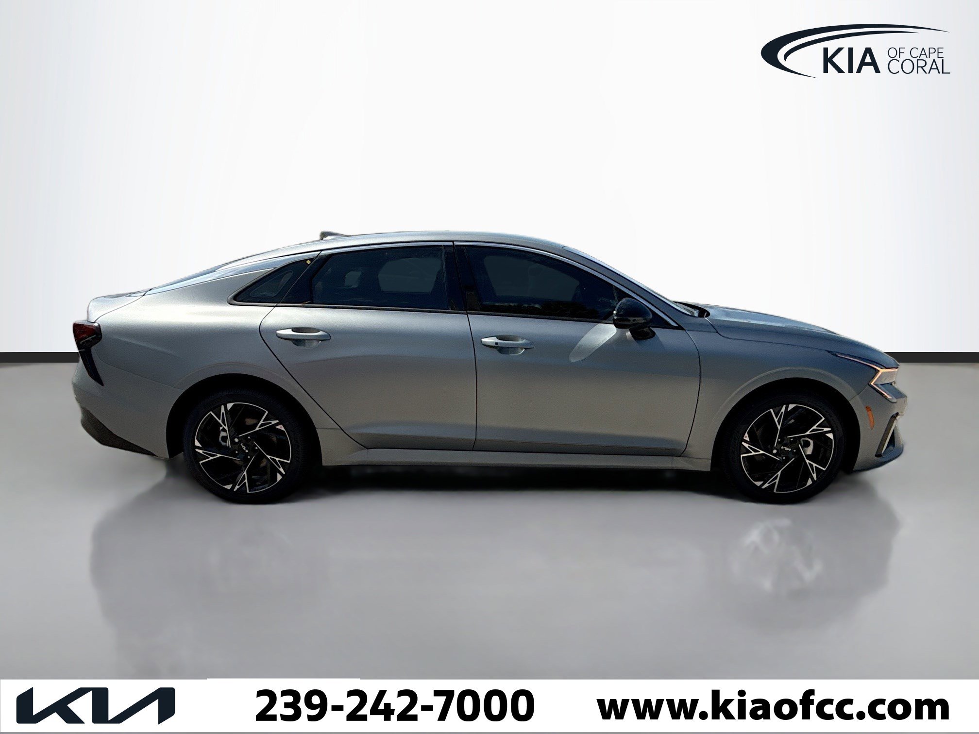 New 2026 Kia K5 GT-Line w/ GT-Line Red Interior Package FWD image 6