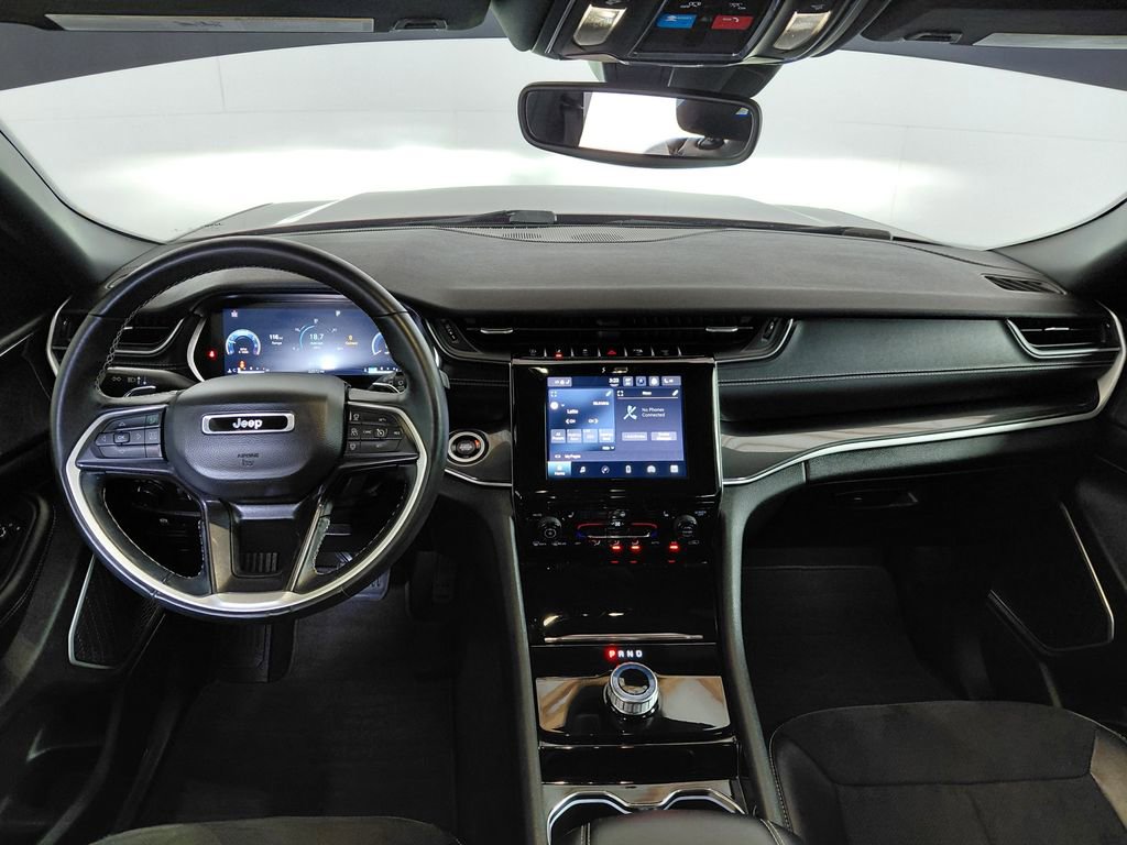 Used 2022 Jeep Grand Cherokee Altitude image 19