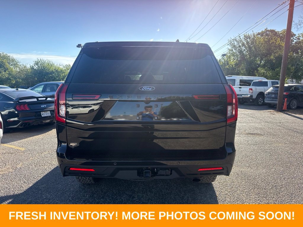 Used 2026 Ford Expedition Tremor AWD/4WD image 3
