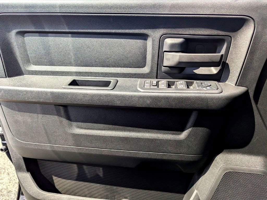 New 2026 RAM 3500 Tradesman image 17