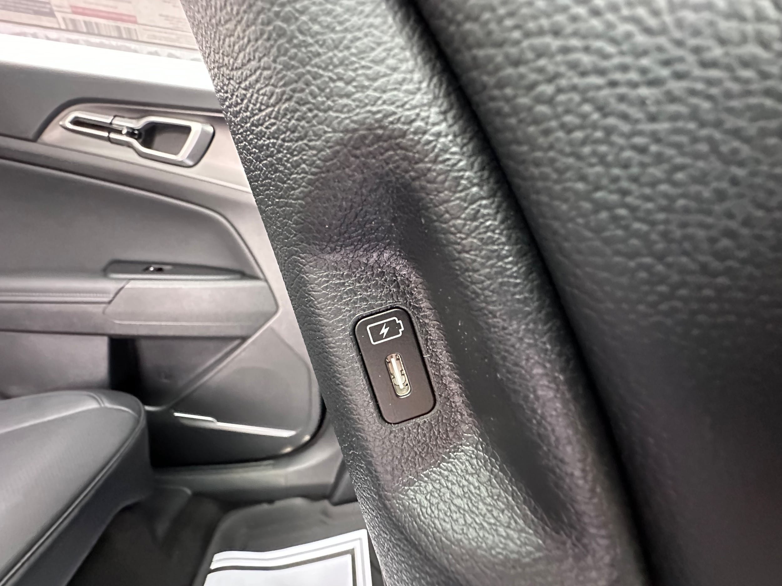New 2026 Kia Sportage EX AWD/4WD image 17