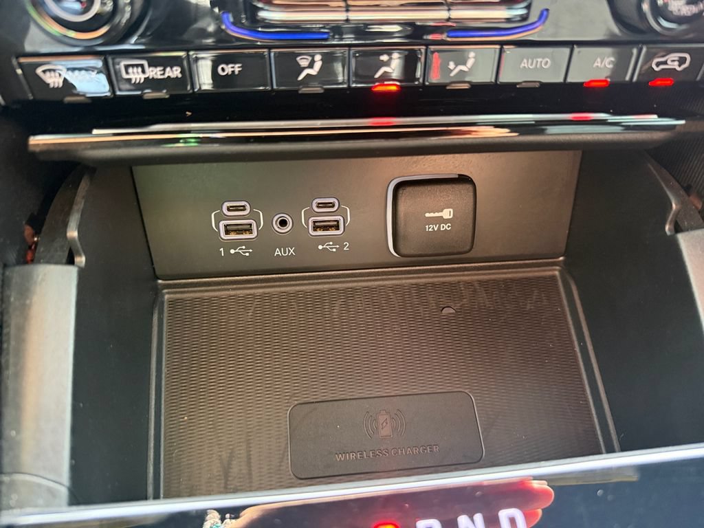 Used 2025 Jeep Grand Cherokee Altitude RWD image 26