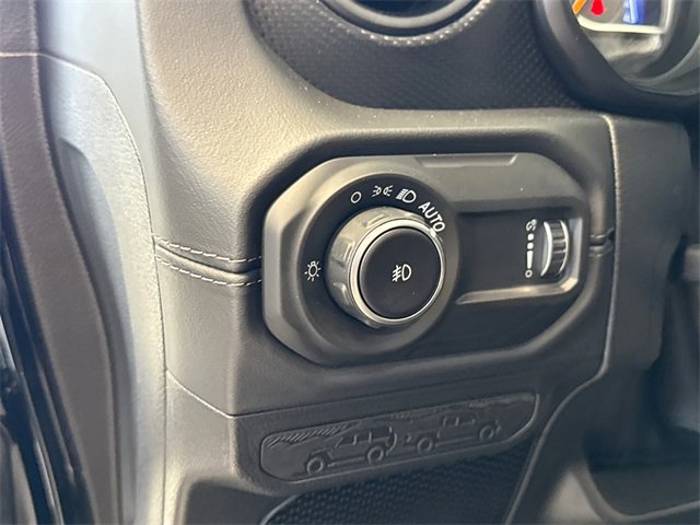 New 2025 Jeep Wrangler Unlimited Rubicon 392 image 15
