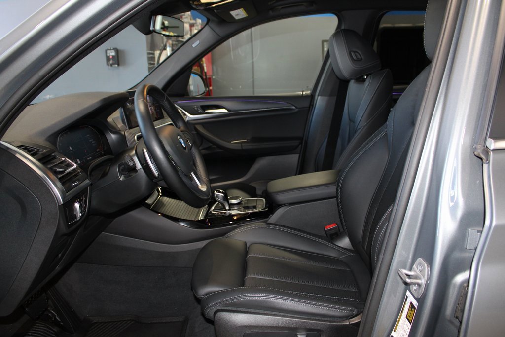 Used 2023 BMW X3 xDrive30i w/ Premium Package image 12