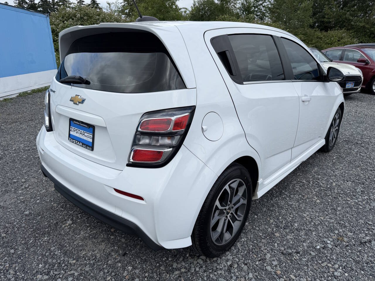 Used 2017 Chevrolet Sonic LT FWD image 3