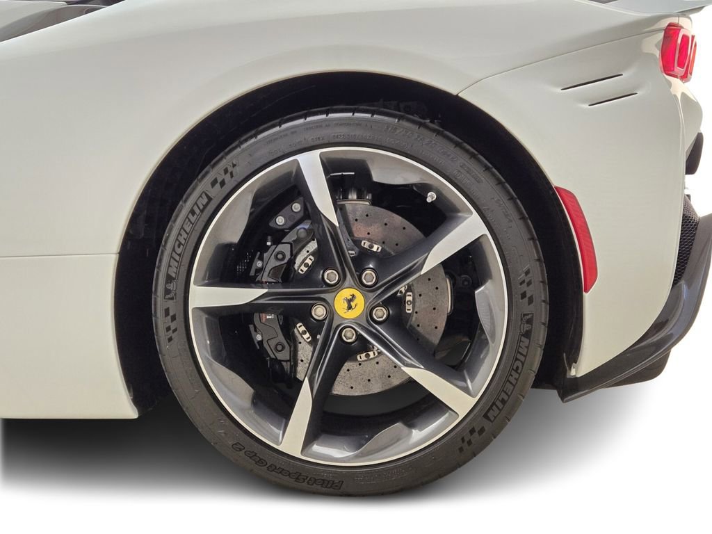 Used 2023 Ferrari SF90 Spider AWD/4WD image 15