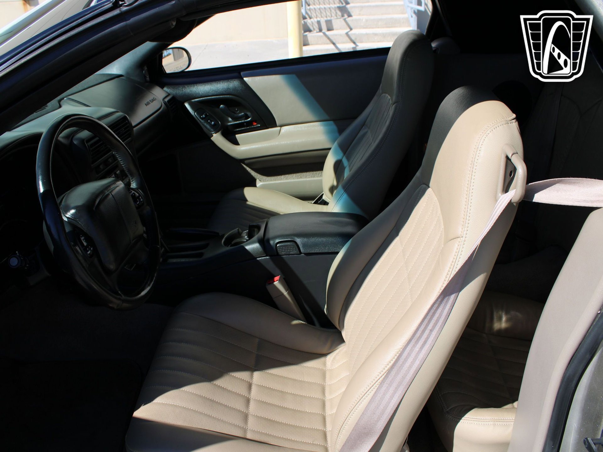 Used 2002 Chevrolet Camaro LT image 8