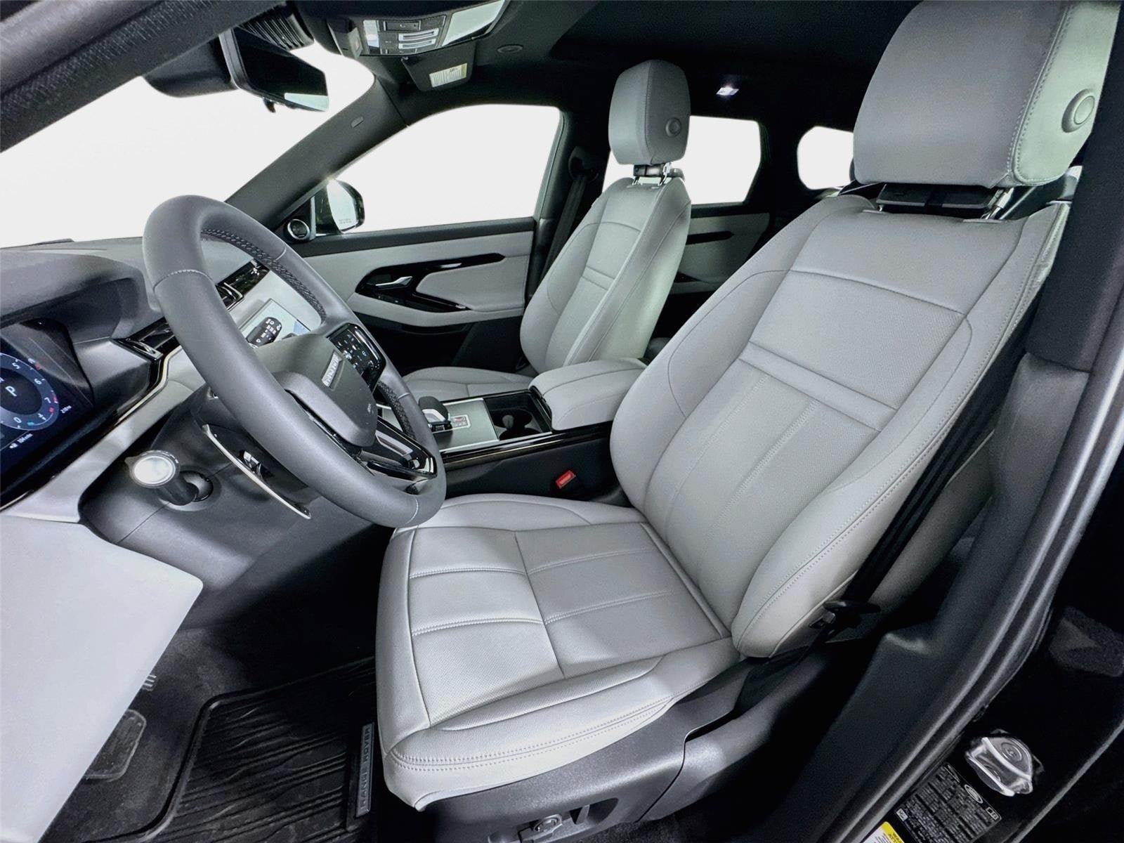 New 2026 Land Rover Range Rover Evoque S AWD/4WD image 11