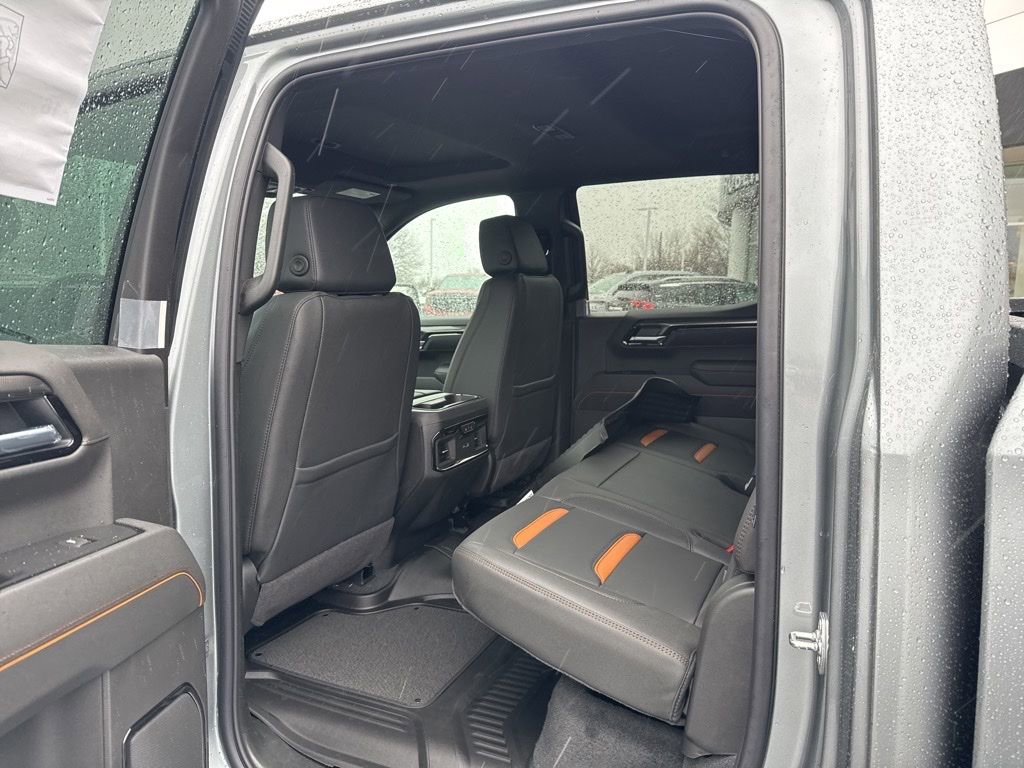 New 2026 GMC Sierra 1500 AT4 w/ AT4 Premium Package image 10