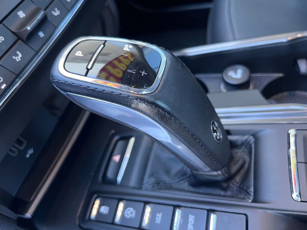 Used 2021 Maserati Ghibli S image 22