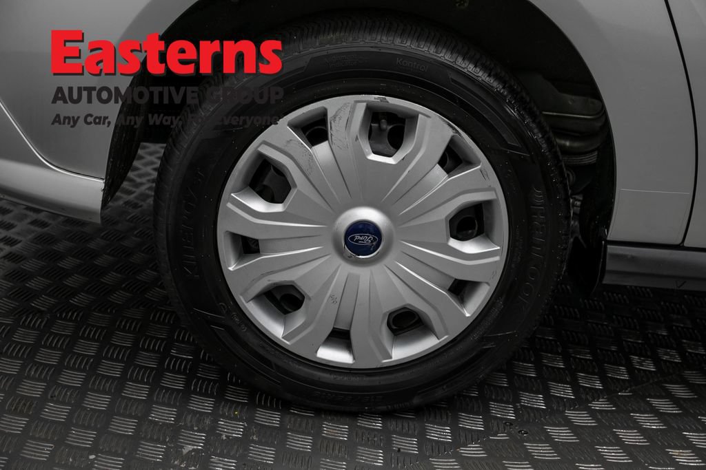 Used 2022 Ford Transit Connect XLT FWD image 28
