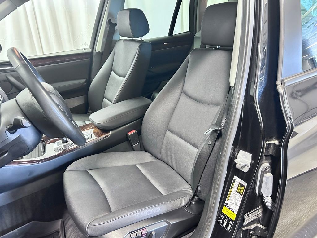 Used 2016 BMW X3 xDrive28i image 8