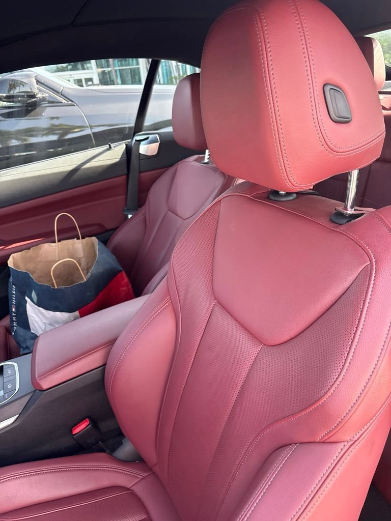 Used 2024 BMW 430i Convertible w/ M Sport Package RWD image 3