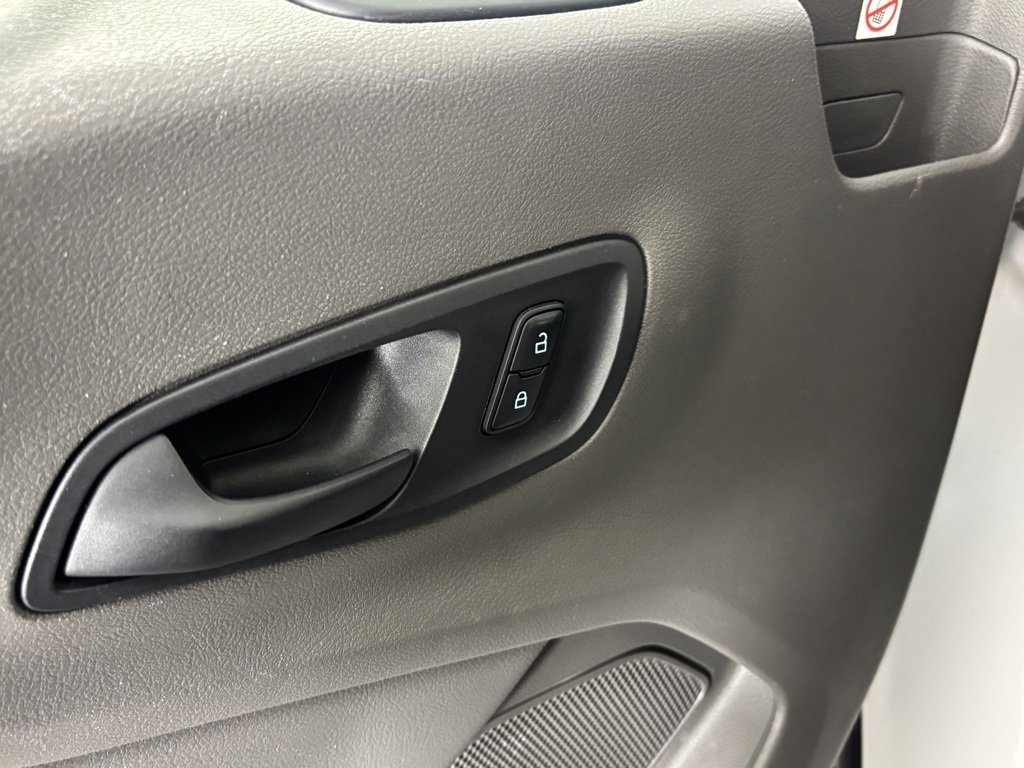 Used 2020 Ford Transit 350 XLT image 15