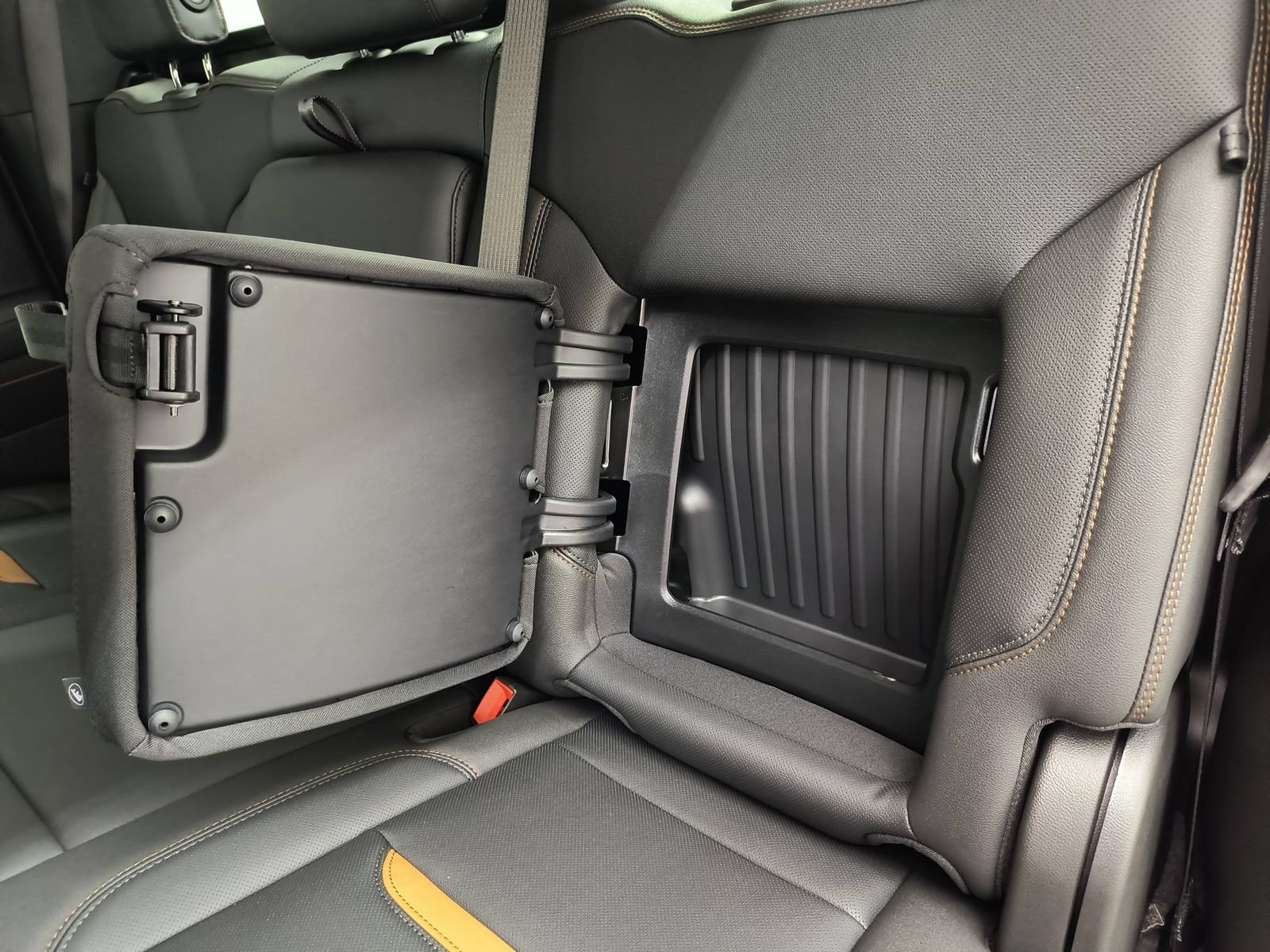New 2026 GMC Sierra 1500 AT4 w/ Technology Package AWD/4WD image 26