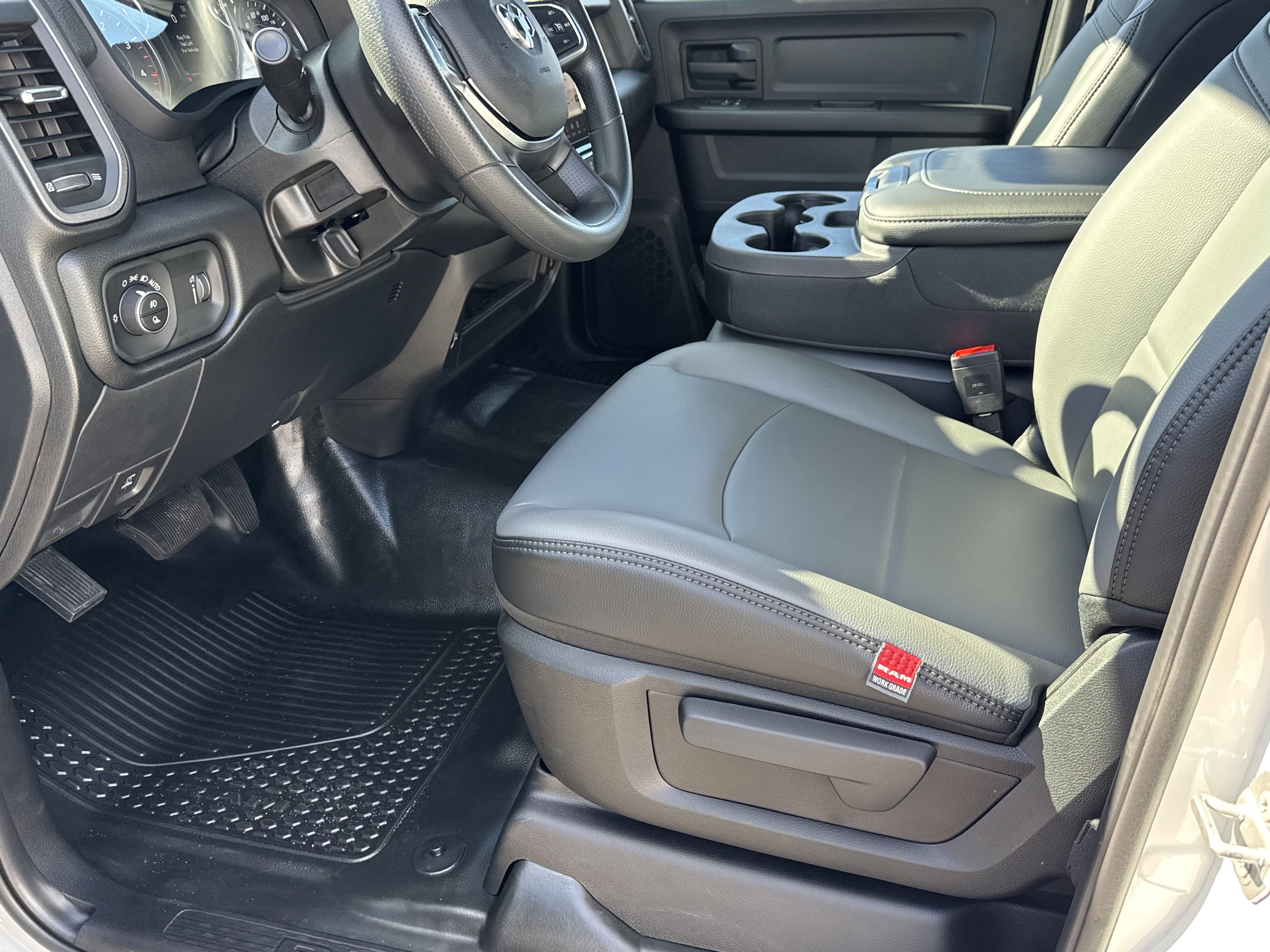 New 2026 RAM 2500 Tradesman image 16