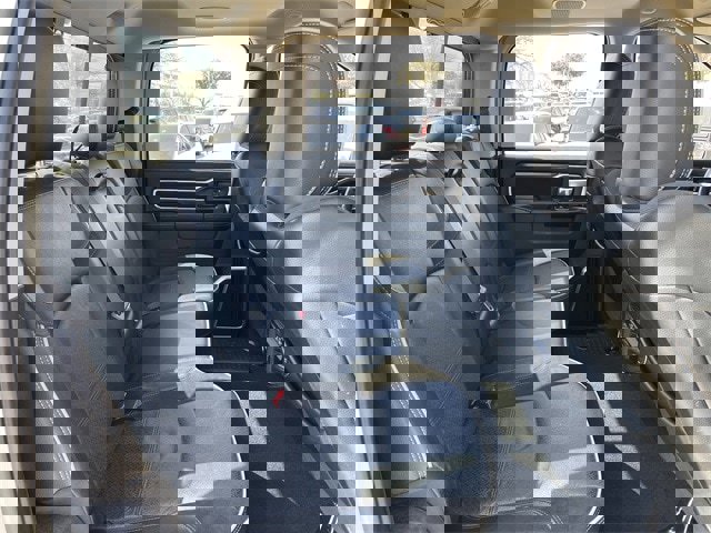 Used 2024 RAM 2500 Laramie w/ Towing Technology Group image 29